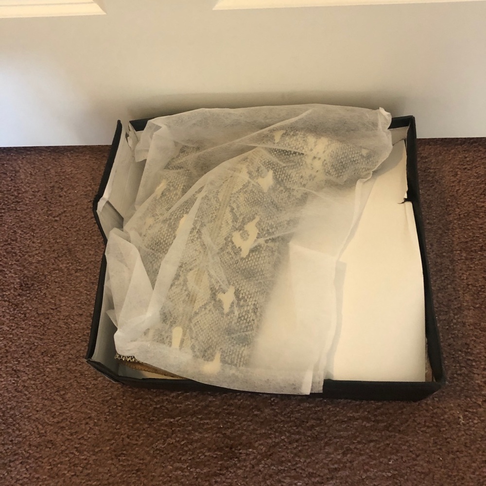 Booties - Picture 3 of 6